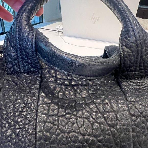 Alexander Wang Black Pebbled Lambskin Rocco (Duffel) handbag - Picture 13 of 16